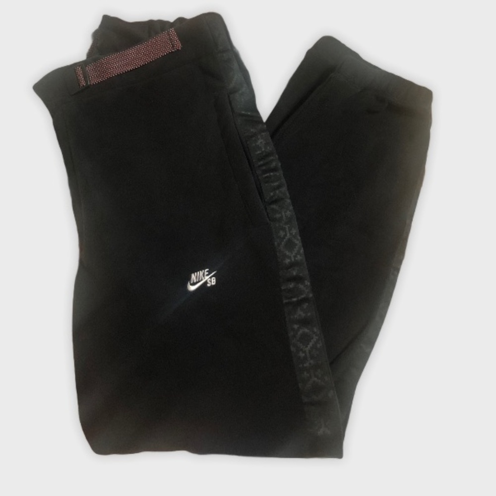 ❌SOLD❌ NIKE SB Track Pants